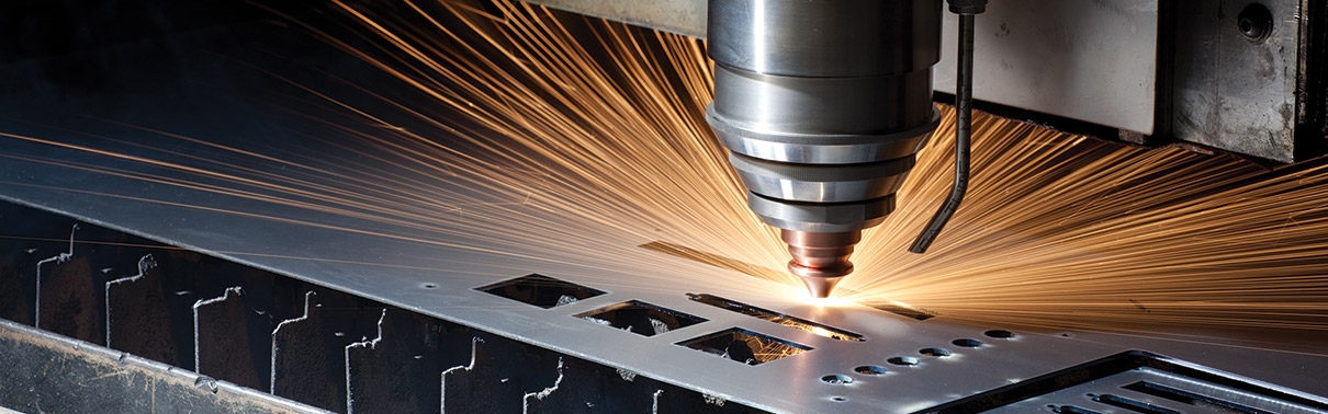 Tîma Parastinê ya Pelê ya CNC Fiber Laser Metal Sheet Cutting Machine