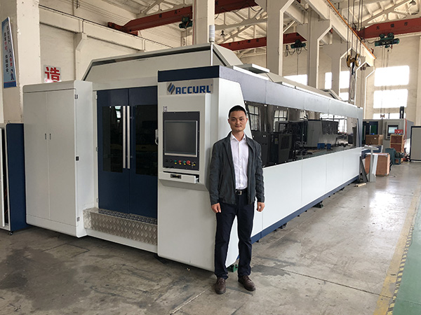 Accurl Laser Cutting Machine with China Laser Generator